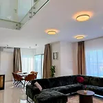Luxury Stivasnica *