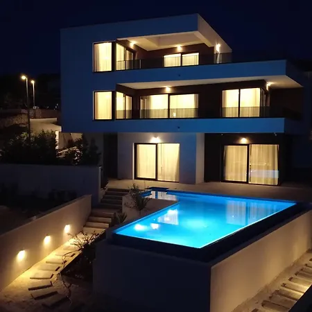 Luxury Stivasnica Villa *