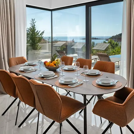 Luxury Stivasnica
