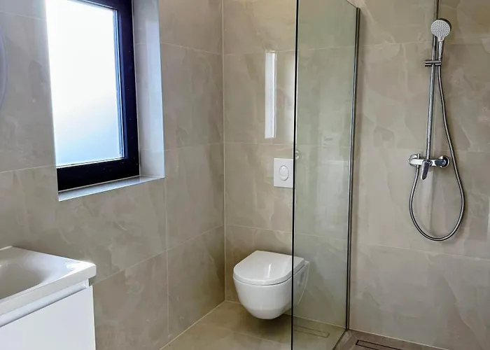 Luxury Stivasnica * Razanj